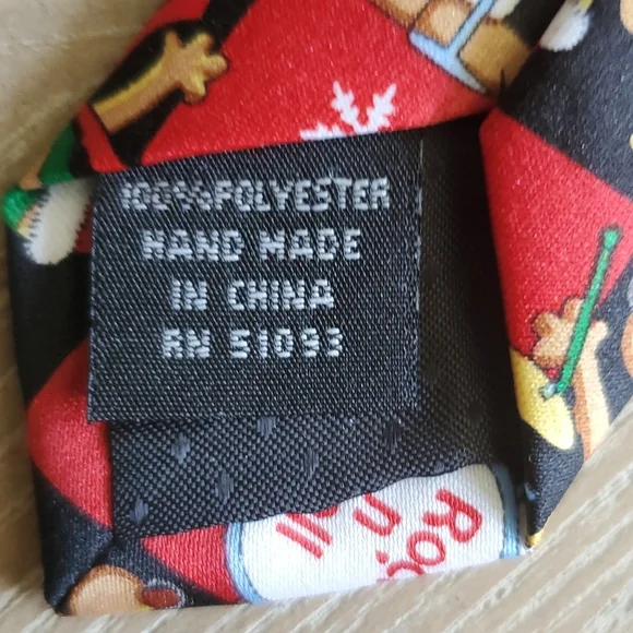 Hallmark Yule Tie Greetings by MMG necktie - Picture 5 of 5